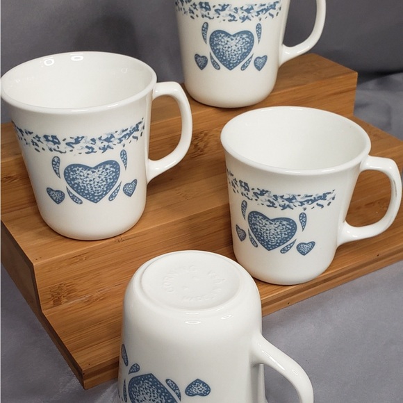 Corelle - "Blue Hearts" - Set of 4 Coffee/Tea Mugs 4 1/2" - Picture 2 of 3